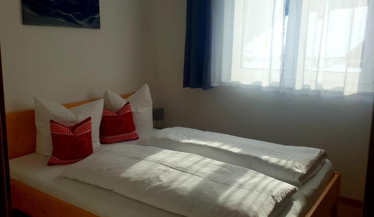 Haus Bazigg Lägenhet Klosterle am Arlberg Exteriör bild