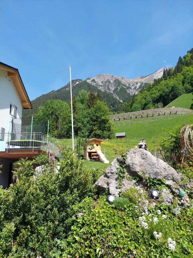 Haus Bazigg Lägenhet Klosterle am Arlberg Exteriör bild