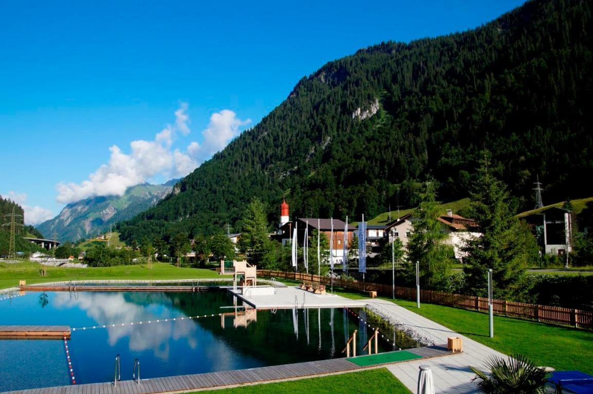 Haus Bazigg Lägenhet Klosterle am Arlberg Exteriör bild